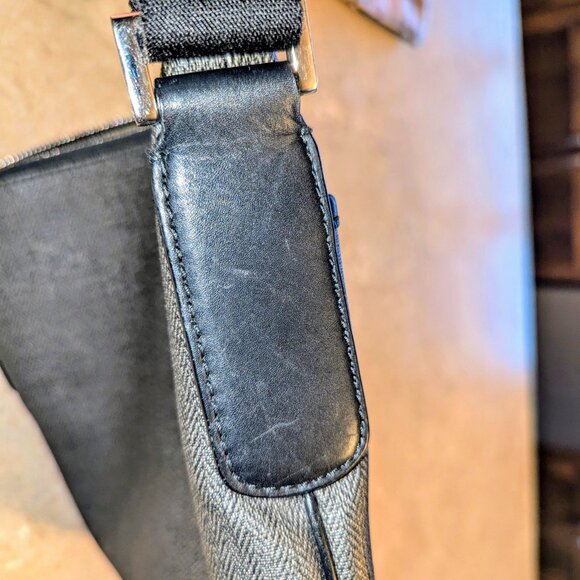 AUTHENTIC Bvlgari Crossbody Bag - Picture 9 of 9